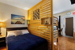 1 chambre, fer et planche à repasser, Wi-Fi, draps fournis