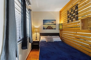 1 quarto, ferros/tábuas de passar roupa, Wi-Fi, roupa de cama