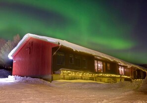 Exterior - Apartment Finhaugveien 5 – Comfortable Stay 2 km from Evenes Airport for 4 guests (Nordland)