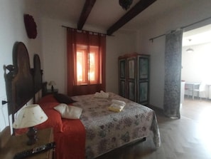 1 Schlafzimmer, Schreibtisch, Bügeleisen/Bügelbrett, WLAN