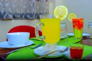 Gratis kontinental frukost varje dag 