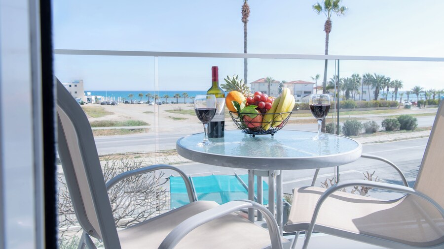 Themis Apartments