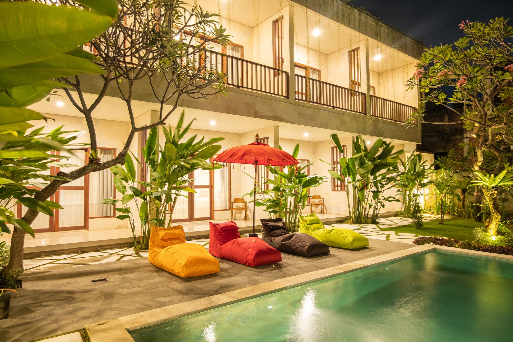 Fasade – kveld/natt