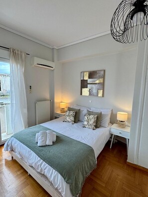 1 Schlafzimmer, Schreibtisch, Bügeleisen/Bügelbrett, WLAN