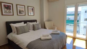 2 makuuhuonetta, silitysrauta/-lauta, Wi-Fi, vuodevaatteet