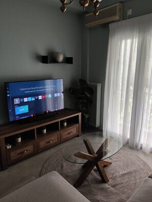 TV, stereo