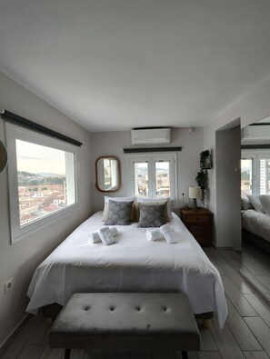 1 habitación, tabla de planchar con plancha, wifi y ropa de cama 