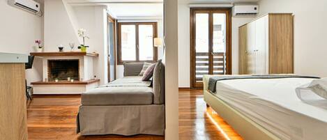 1 室のベッドルーム、デスク、アイロン / アイロン台、旅行用ベビーベッド