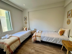 2 soveværelser, strygejern/strygebræt, weekendseng, gratis Wi-Fi