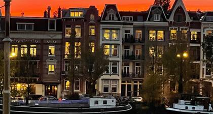 Grand Amstel Residence | Expansive Two-Story Riverfront Apartment in Central Amsterdam