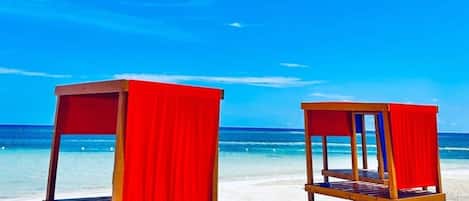 Beach bar