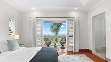 Vila, pemandangan kolam renang | 2 kamar tidur, setrika/meja setrika, dan Wi-Fi gratis