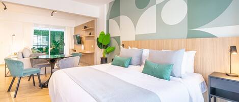 Schreibtisch, Bügeleisen/Bügelbrett, kostenloses WLAN, Bettwäsche