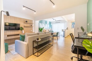 TV connectée, espaces bureaux