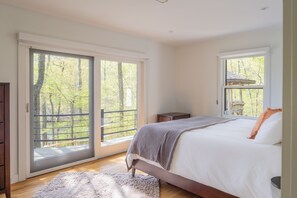 4 habitaciones, escritorio, cuna de viaje y wifi gratis