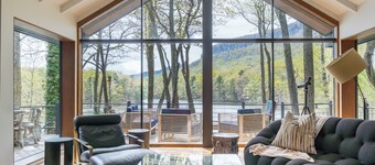 Sparkling Ridge: Private Lake + Stunning Views