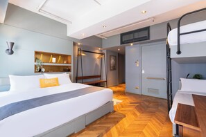 Family Triple Room, City View | Desk, free WiFi