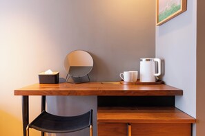 Deluxe kamer | Een bureau, gratis wifi
