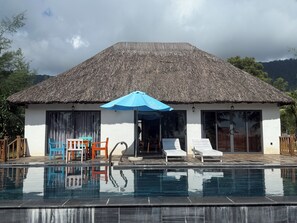 ساونا، ينابيع ساخنة، حمامات طين