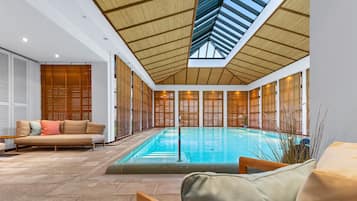 Piscine couverte, piscine chauffée