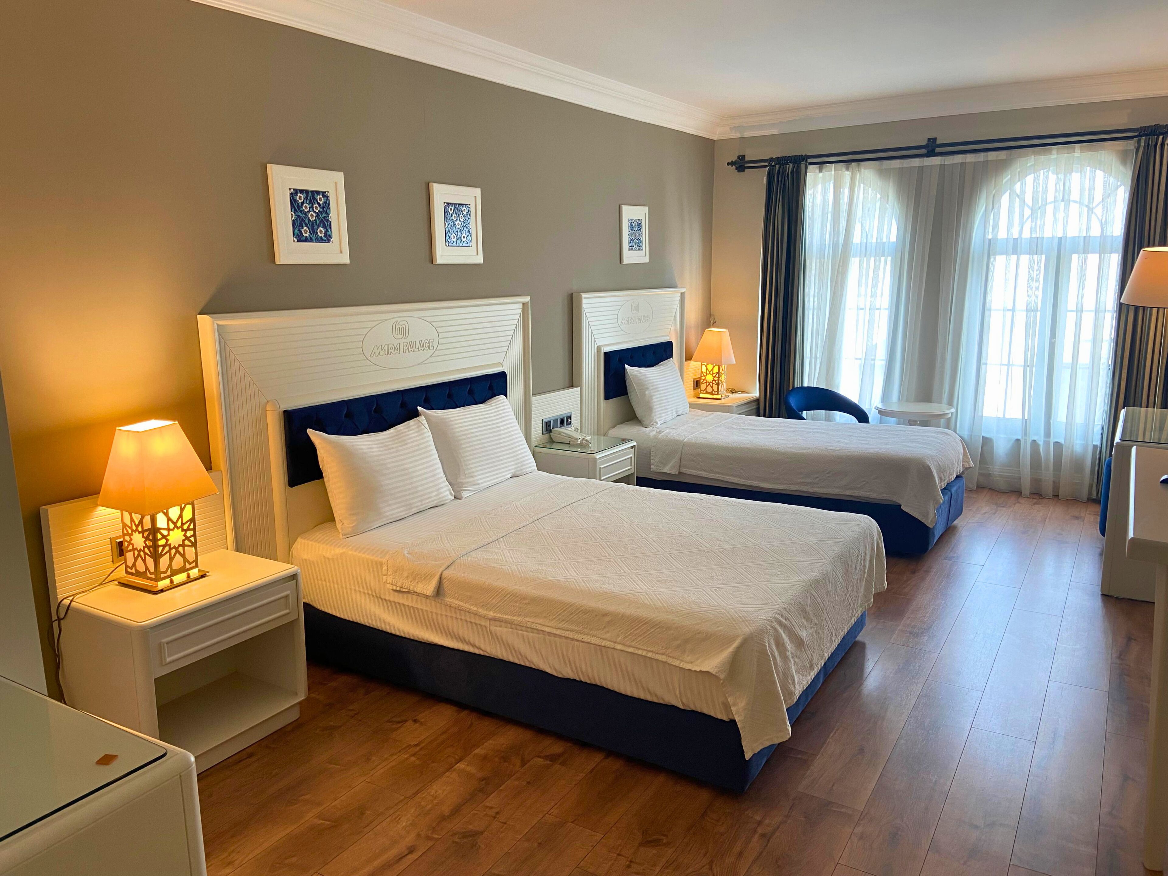 Triple Room | In-room safe, desk, blackout curtains, soundproofing