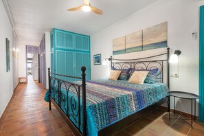 2 bedrooms, iron/ironing board, travel crib, free WiFi