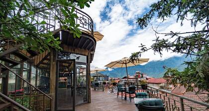 Signature by D Home Sapa