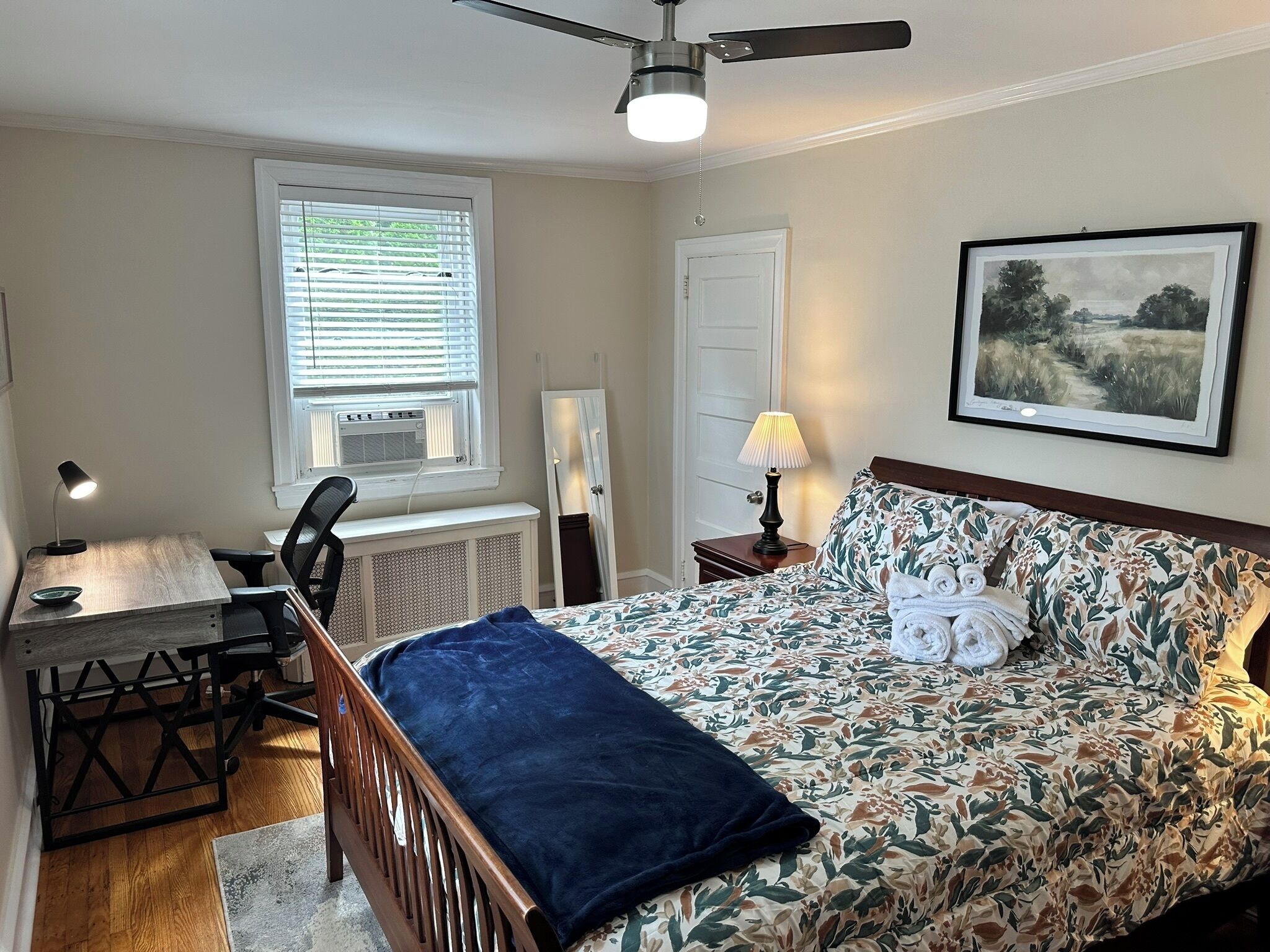 Desk, iron/ironing board, travel crib, free WiFi