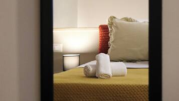 1 camera, ferro/asse da stiro, Wi-Fi, lenzuola