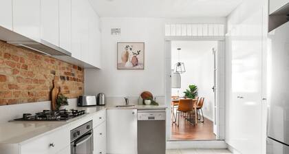 Stylish 3BR Terrace near Hyde Park