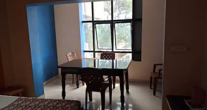 Sri Vinayaka Lodge