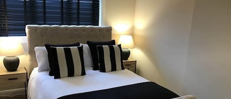 3 間睡房、熨斗/熨衫板、Wi-Fi、床單