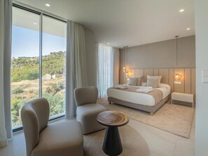4 bedrooms, Internet, bed sheets