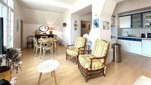 Unclassified image, 3 of 22, button - Modern T3 Apartment in La Baule, 6 pax (La Baule)