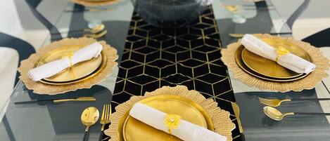 تناول الطعام