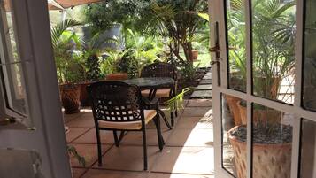 Studio, Garden View | Terrace/patio