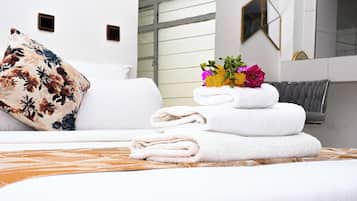 Superior Suite | 1 bedroom, premium bedding, free WiFi, bed sheets