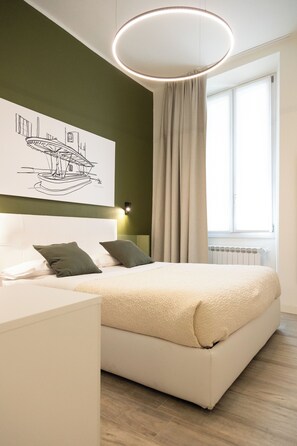 Kahden hengen standard-huone | Tallelokero huoneessa, työpöytä, pimennysverhot, ilmainen Wi-Fi