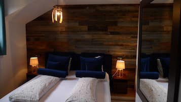 6 bedrooms, free WiFi, bed sheets, wheelchair access