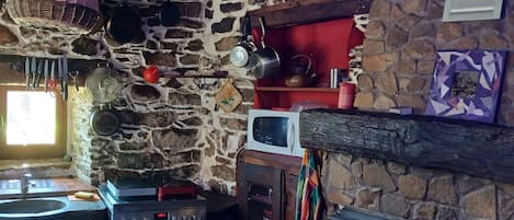 Microwave, oven, stovetop