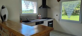 VACATION HOME 3 KM FROM THE SEA