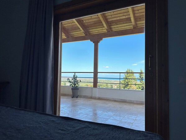 1 bedroom, desk, iron/ironing board, travel crib