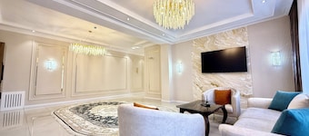9-room hotel in amazing Samarkand with AC