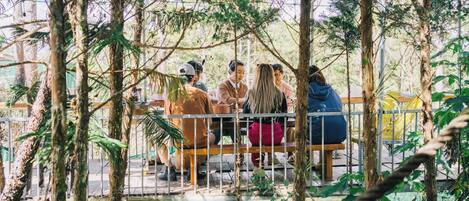 Enceinte de lâhĂ©bergement