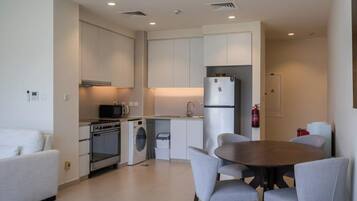 Luxury Villa, City View | Private kitchen