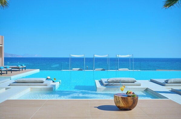 2 indoor pools, seasonal outdoor pool, cabanas (surcharge) - Oros Luxury Beach Resort (Rethymno)
