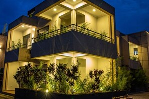 Exterior - 🏡 Elegant 2 bedroom APARTMENT for rent in KICUKIRO - A COTE DE MOUNT KENYA (Kigali)