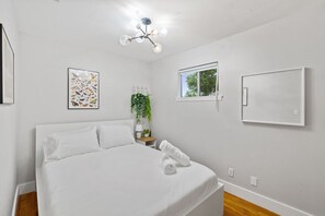 4 chambres, bureau, fer et planche à repasser, Wi-Fi