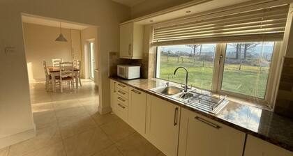Cozy Carhan Retreat in Cahersiveen