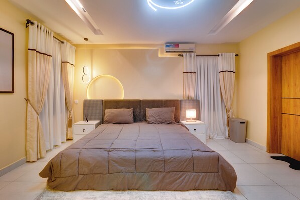 1 soveværelse, skrivebord, strygejern/strygebræt, Wi-Fi